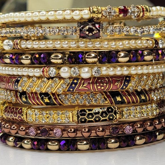Bangles with Fashion Pearls and Crystal Rhinestones Set of 10. - Picture 4 of 13